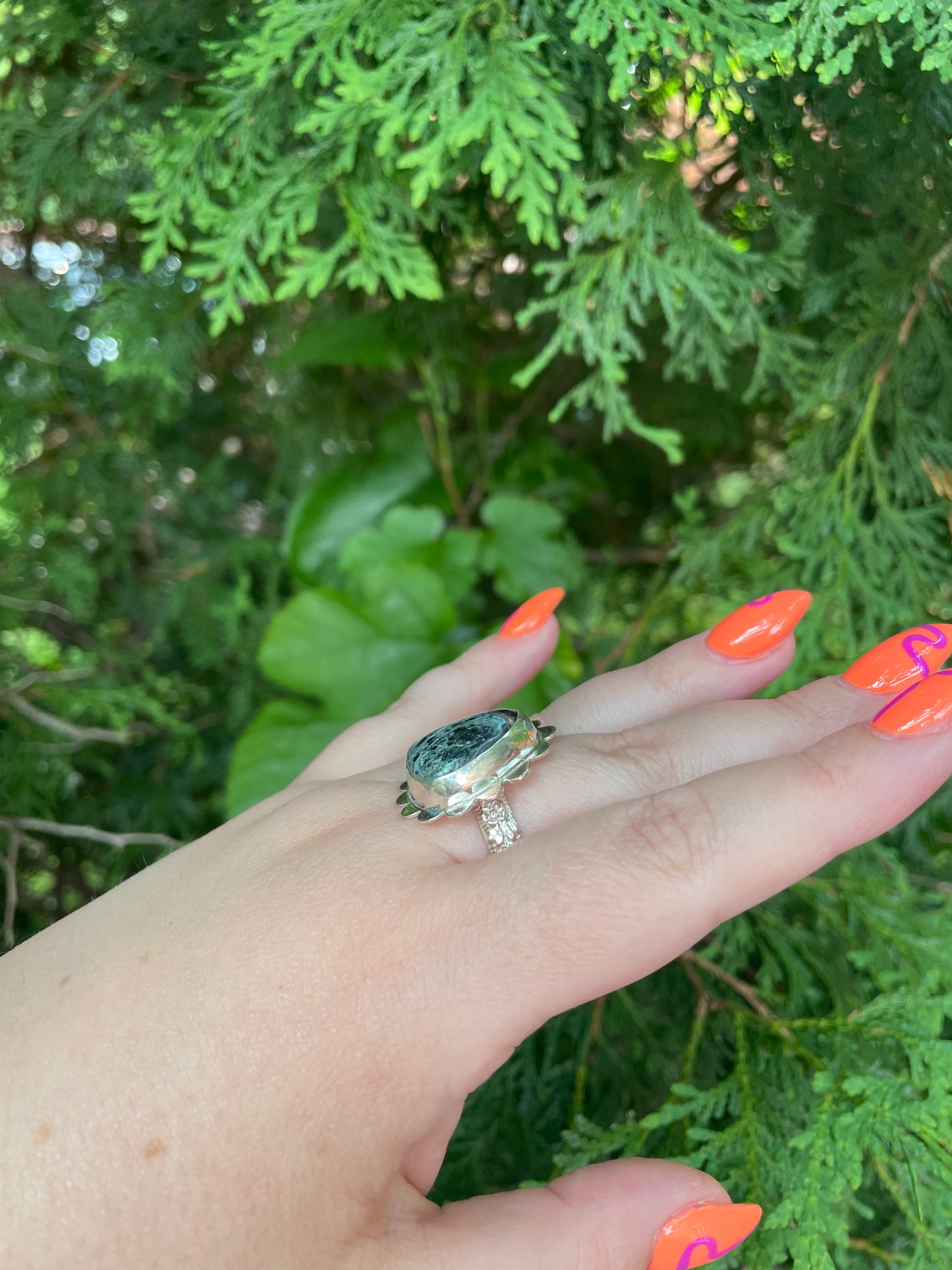 Mystic Sage Daisy Ring Size 11