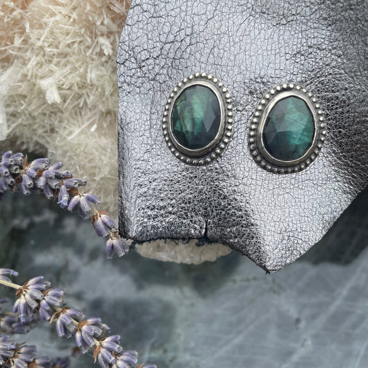 Rose cut labradorite post earrings with beaded border