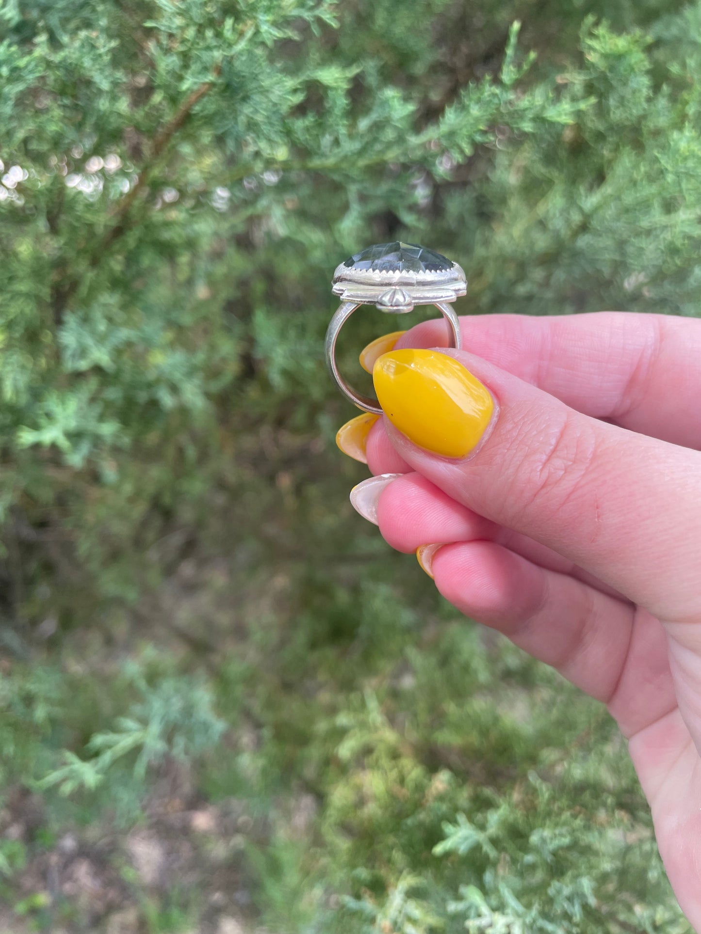 Lovely labradorite sterling silver ring, size 8